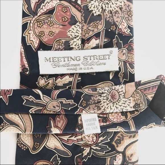 Meeting Street Navy Blue Floral Tie - Picture 2 of 3